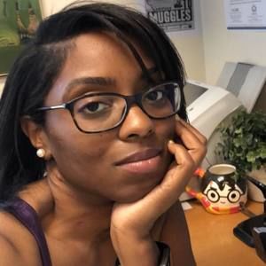 Meet your Posher, Christina